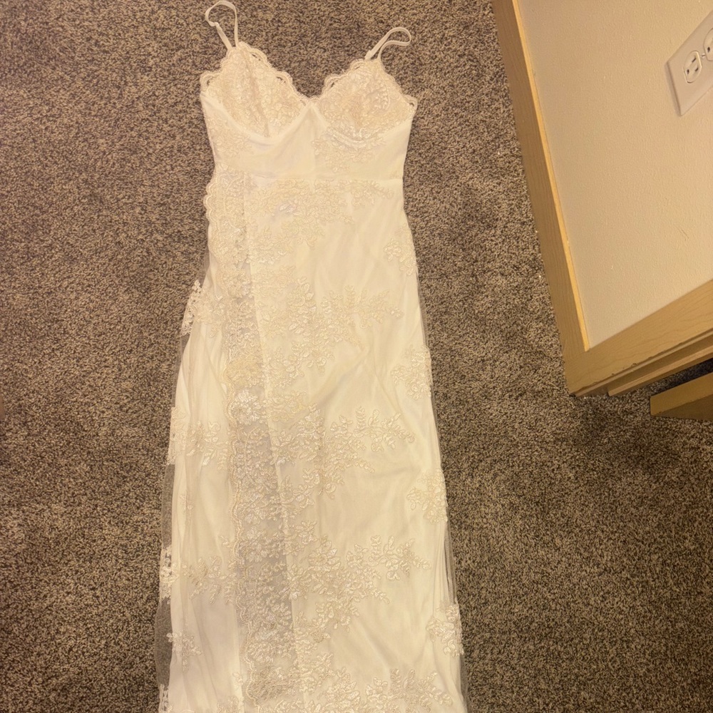 Lace High Slit Dress